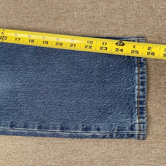 Levi's Premium 501 Cropped Denim Jeans Women's 26 Mid Rise Button Fly Blue NWT - Picture 13 of 15